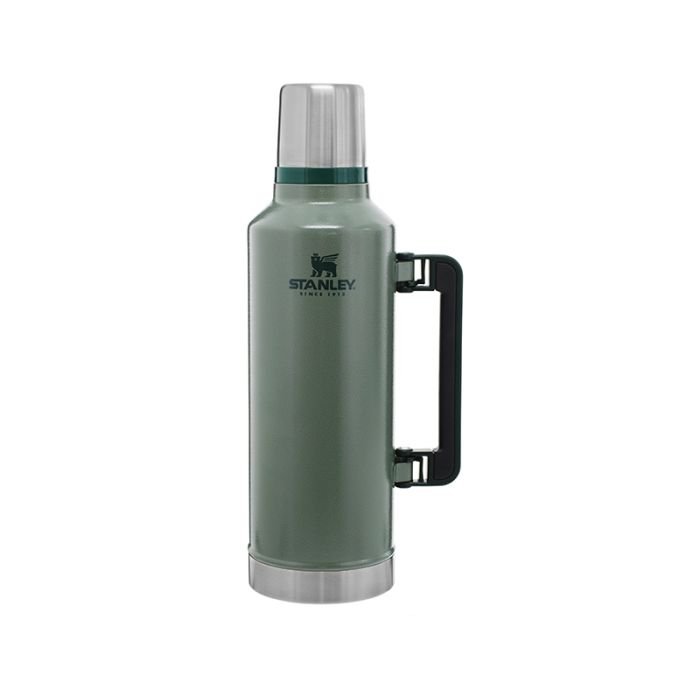 Termo Clásico 1.4L Color Verde, mantiene las bebidas frías o calientes durante horas. Frío: 24hs, Caliente:24hs, Hielo: 120hs. Deacero de doble pared.