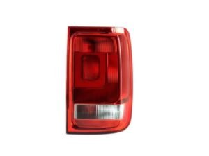 FARO TRASERO DERECHO AMAROK ENGANCHE VALEO